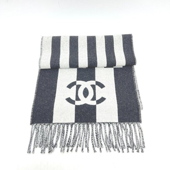 CHANEL CC Mark Bicolor Apparel accessories Scarf wool Black/White Unused - Picture 2 of 10
